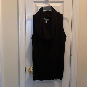 Black cow neck sweater tank top